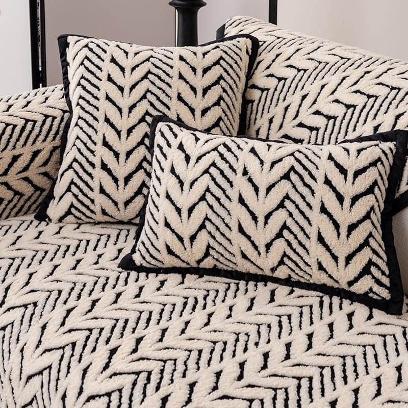 River Örme Kaymaz Tabanlı Koltuk Örtüsü Seti