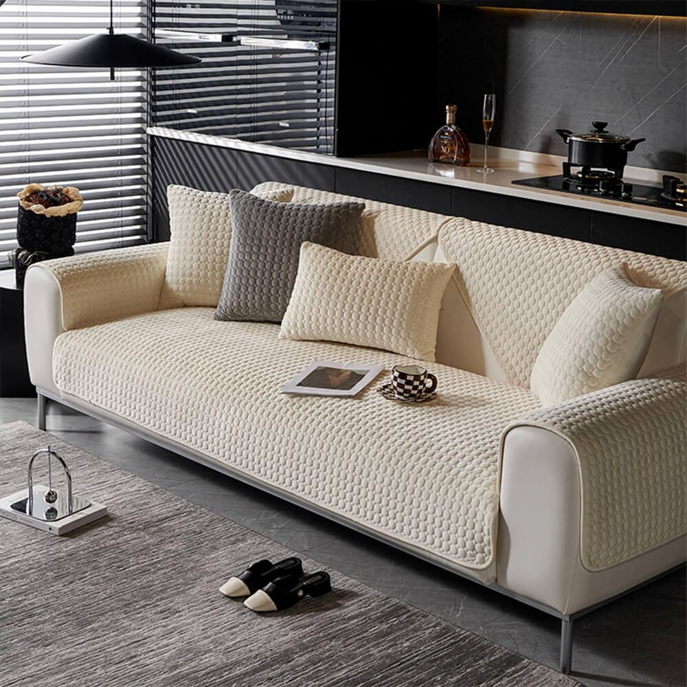 Safir Dolgu Kaymaz Tabanlı Koltuk Örtüsü Seti